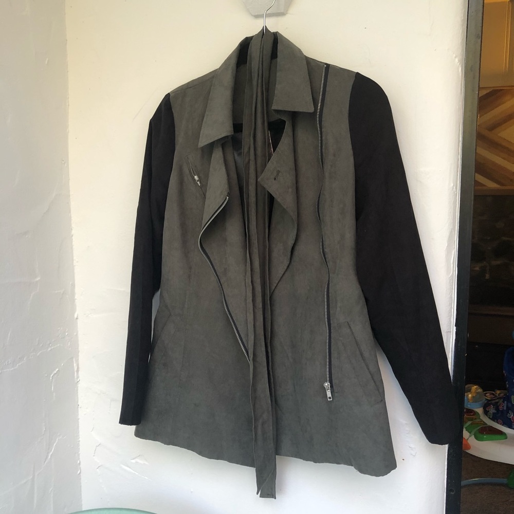 Moon Collection Jacket - Picture 2 of 4